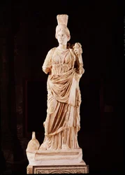 Statue of a tutelary goddess